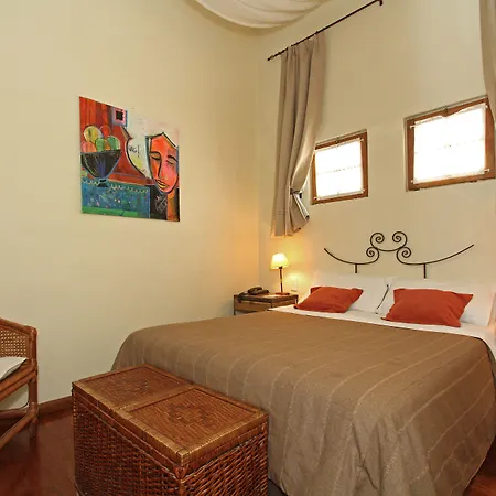 A Hotel-2